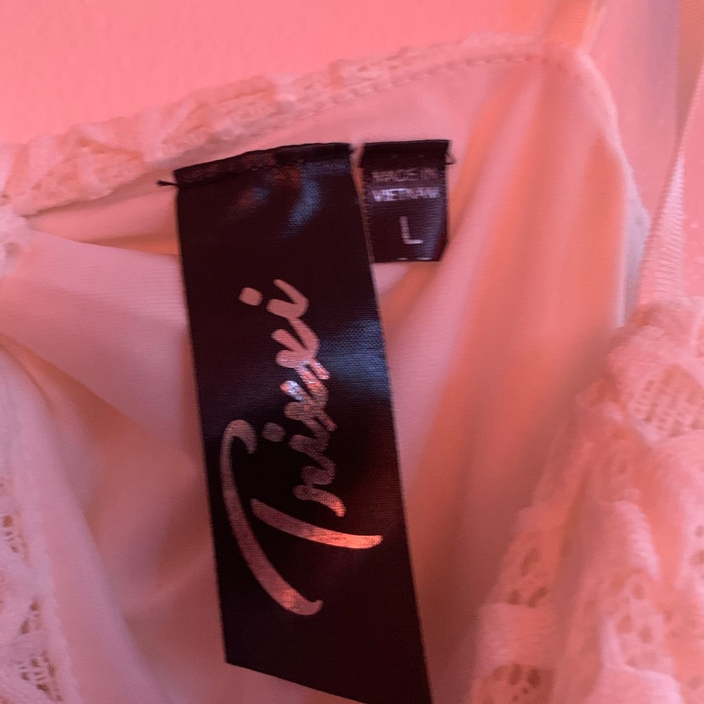 Dress - Picture 3 of 6